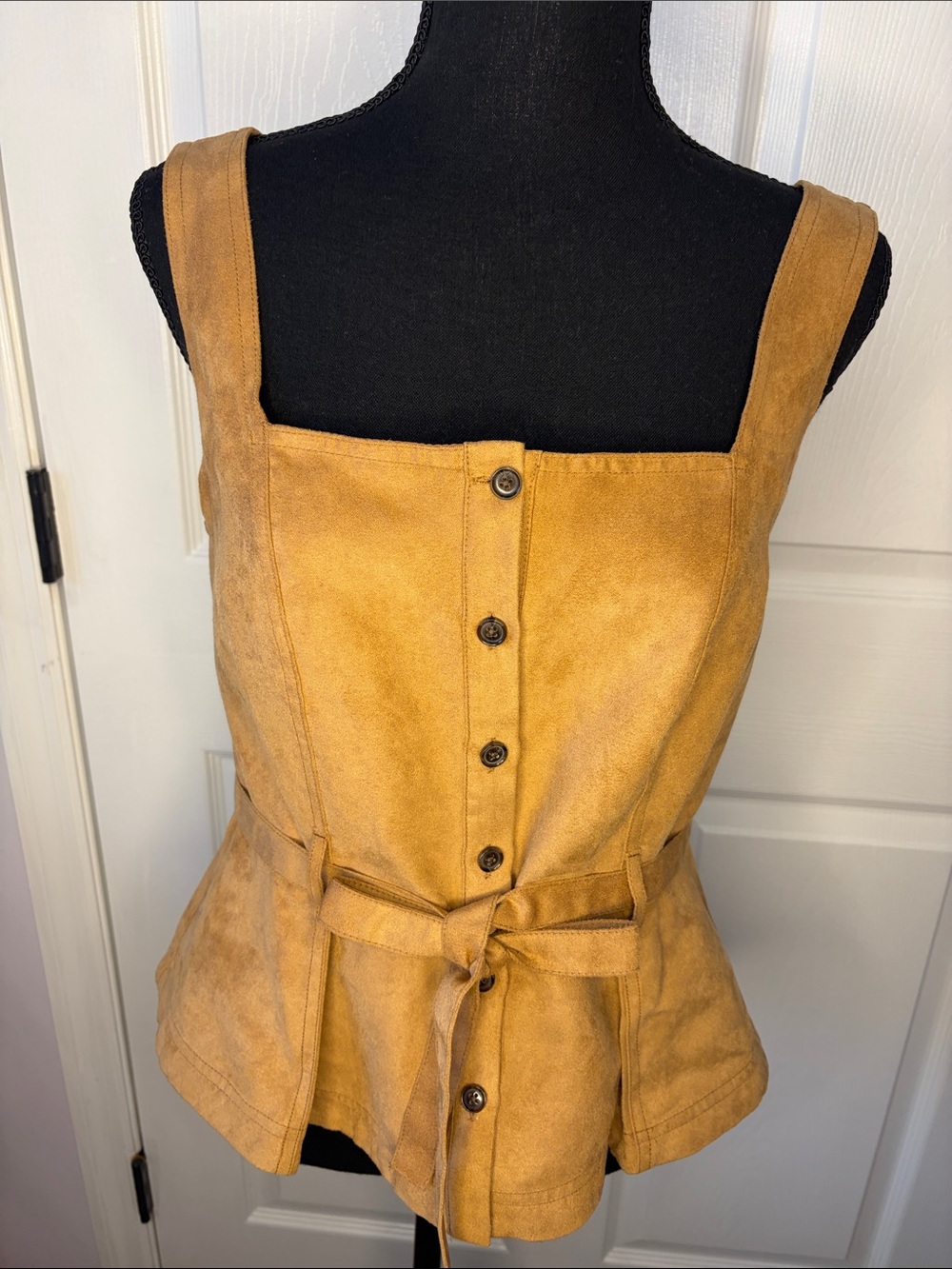 Banana Republic Faux Suede Button-Front Tank Top with Waist Tie Size 4